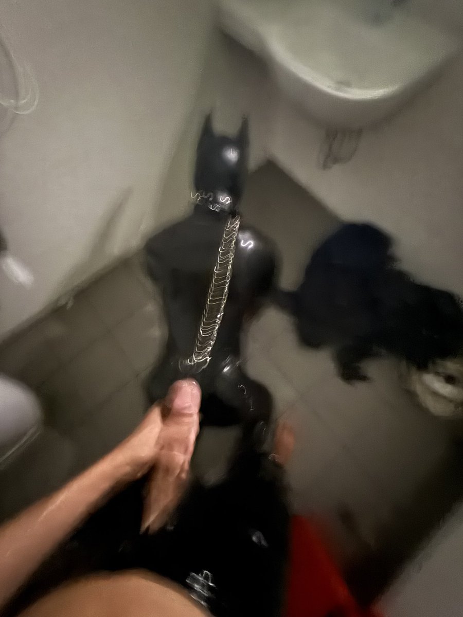 RubberBrit tweet media