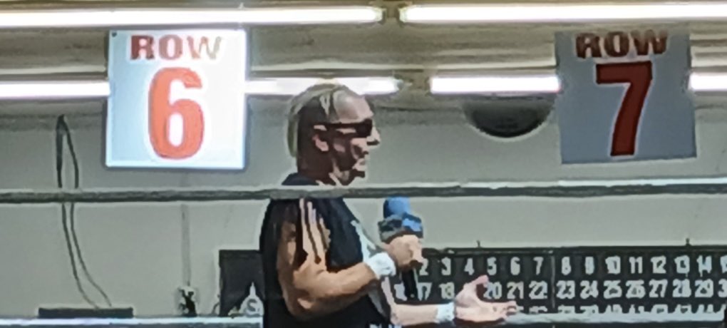 James Ellsworth tweet media