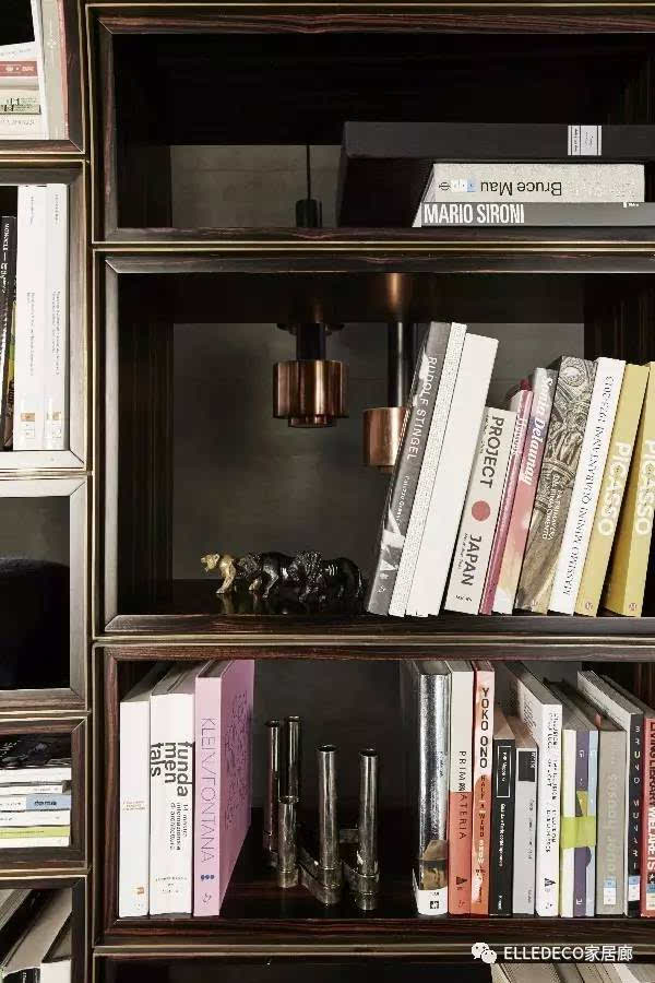 Gamitsalim1's tweet image. Spring cleaning but make it old stuff magic  Organize your pre-loved items—donate, upcycle, or display what sparks joy! Less clutter, more cozy vibes  #OldItemMagic #DeclutterWithJoy