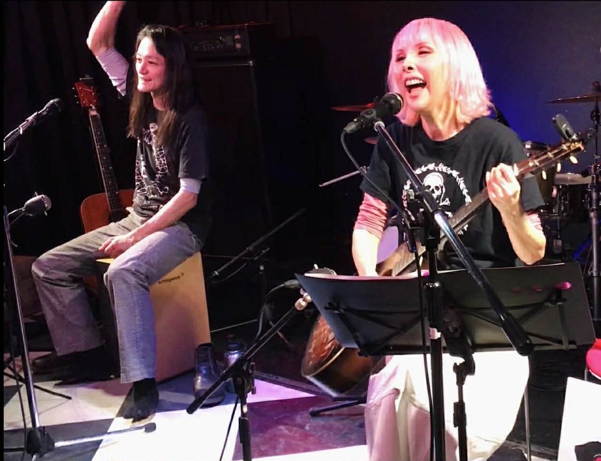 PINKY DOODLE POODLE tweet media