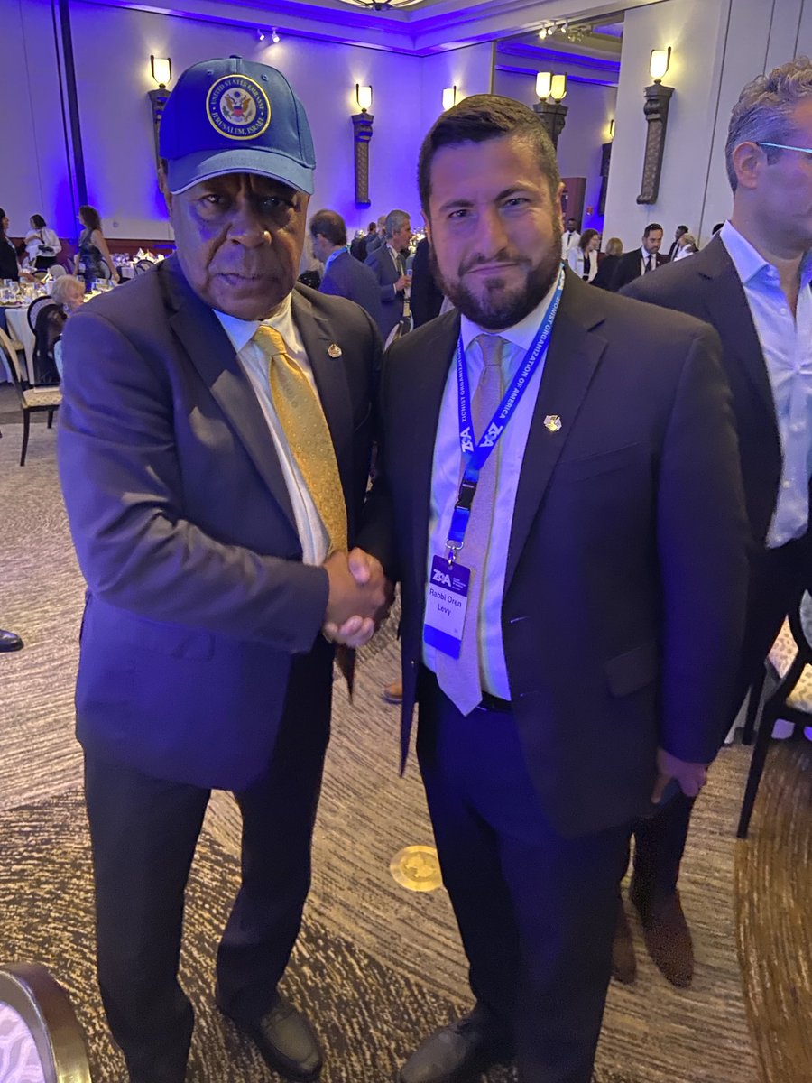 LeoTerrellDOJ's tweet photo. Pillars of the Jewish community! We will fight antisemitism wherever it appears.

⁦@ZOA_National⁩ 
⁦@realDonaldTrump⁩ https://t.co/kWl87DcrQq