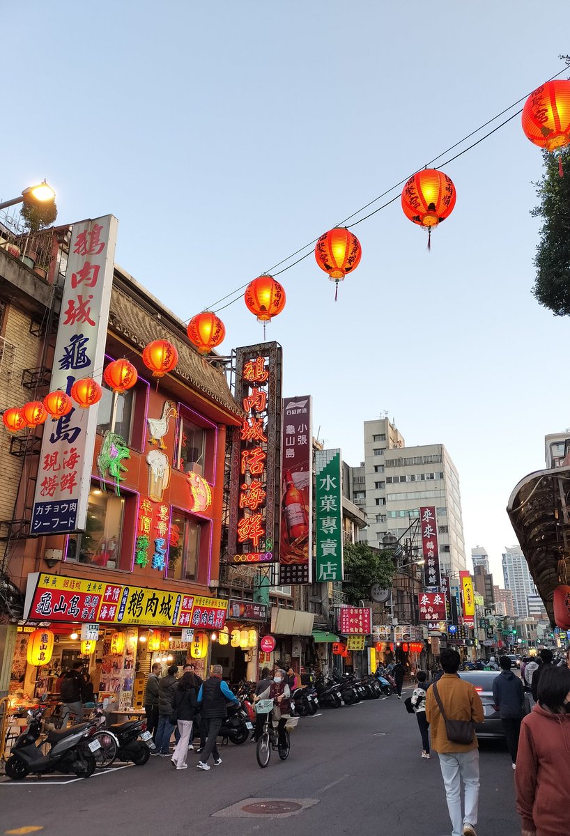 ターキー tweet media