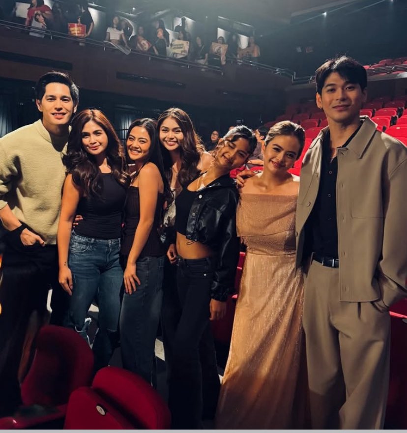 RicaArangc97033's tweet photo. See you on the next book valeria squad

OYE SEASON NA
#EscapewithJaiNicole
#MarVen https://t.co/R8Yew348oy