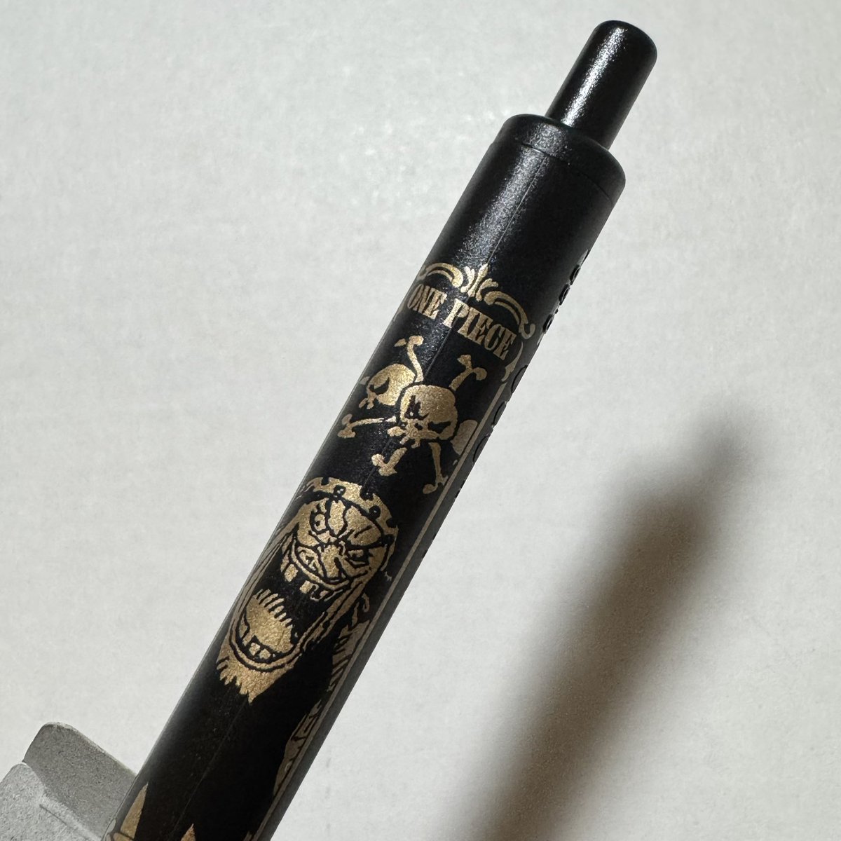 neroli_319's tweet photo. 【交換】ONE PIECE BASE SHOP ベースショップ
ワンピース
ジャンショ 春コレ

かおかおかおヘアゴム
 ペン コレクション

譲》ティーチ

求》シャンクス>キッド（友人分）
定価+送料（２点まとめての場合送料込1500円）

都内手渡し/郵送
1点からでもお声掛けください https://t.co/Wcm8xrB9aZ