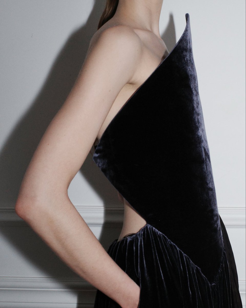 Victoria Beckham tweet media