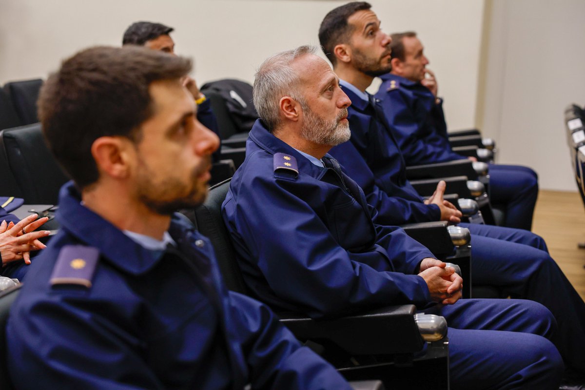 Ministerio Defensa tweet media