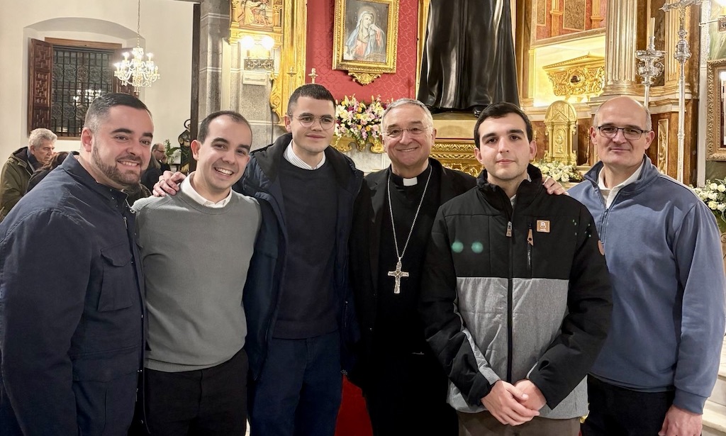 diocesisalmeria's tweet photo. La Diócesis de Almería vive esta semana la campaña del Día del Seminario
https://t.co/WzN6qKbqsV https://t.co/BIAzIq3Oe7