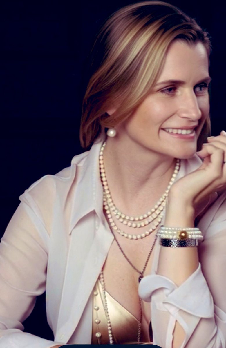 Divaurae Custom Lingerie tweet media