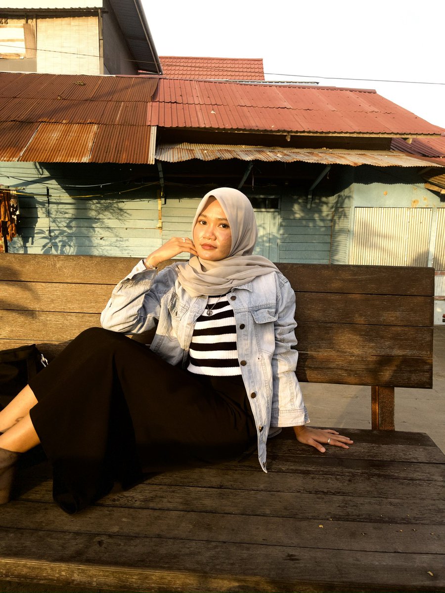 oreowafercrumbs's tweet photo. udah waktunya jaket ini REHAT https://t.co/4lNx8v5EL5