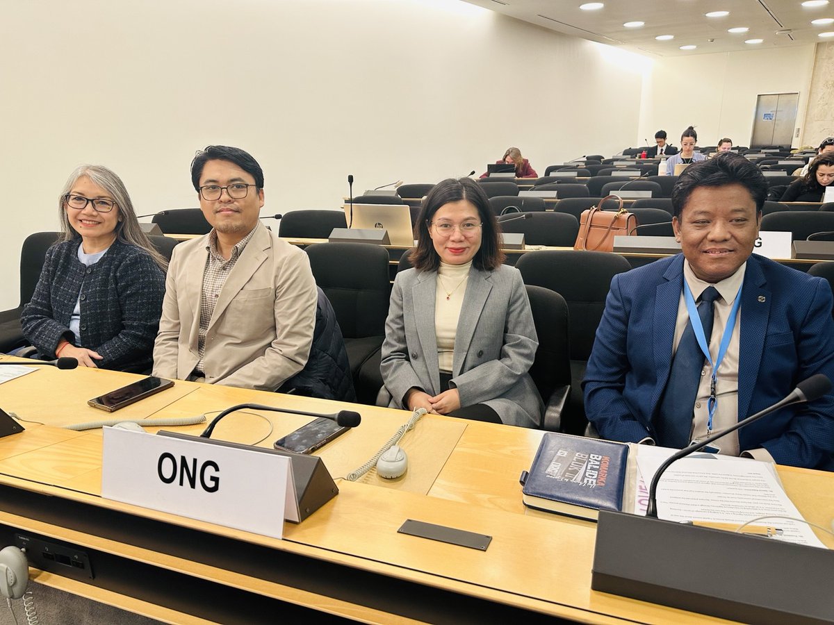 Khin Ohmar tweet media