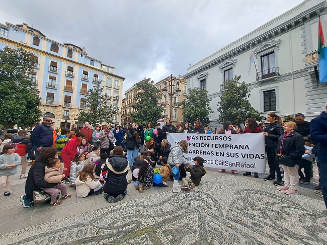 El Independiente de Granada tweet media