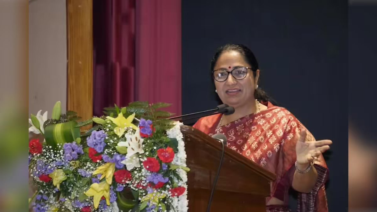 ETHealthWorld tweet media