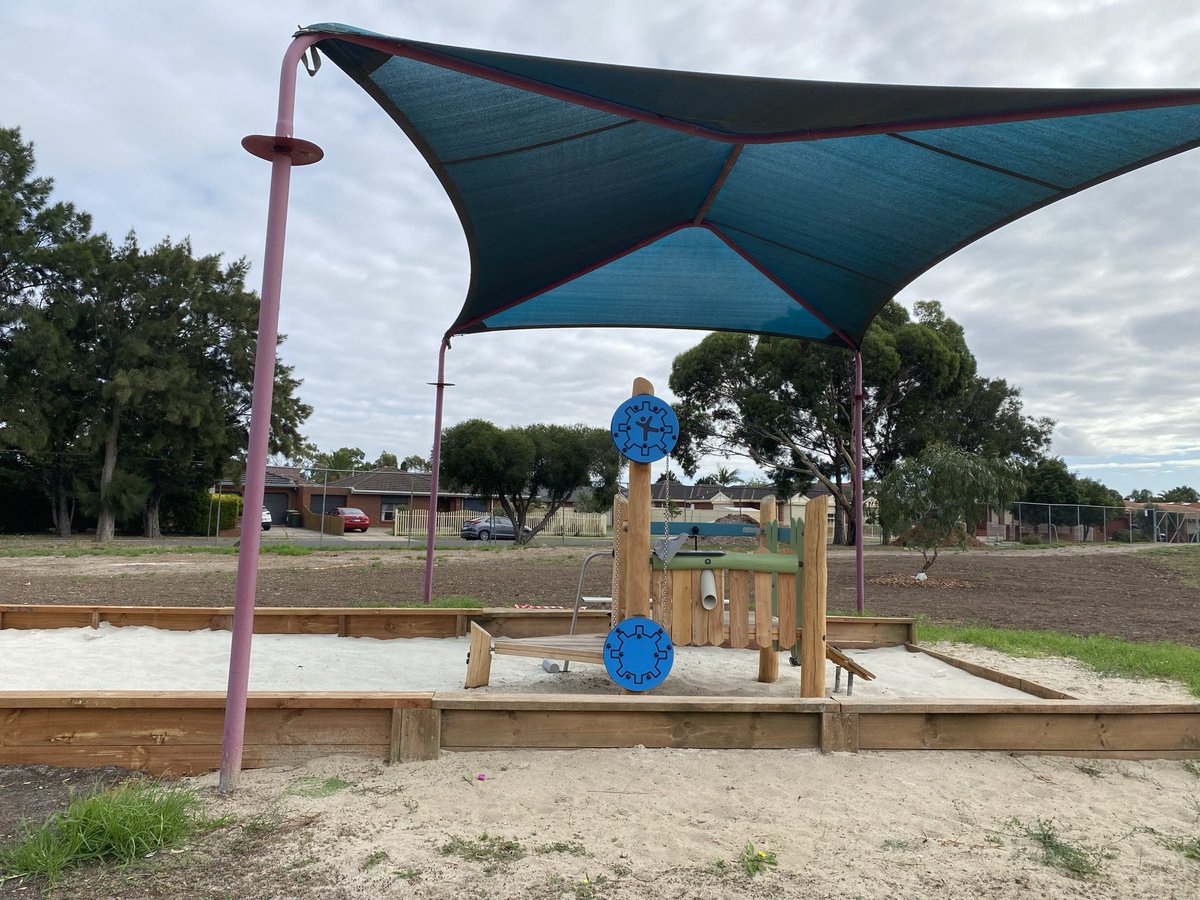 MonmiaPS tweet media