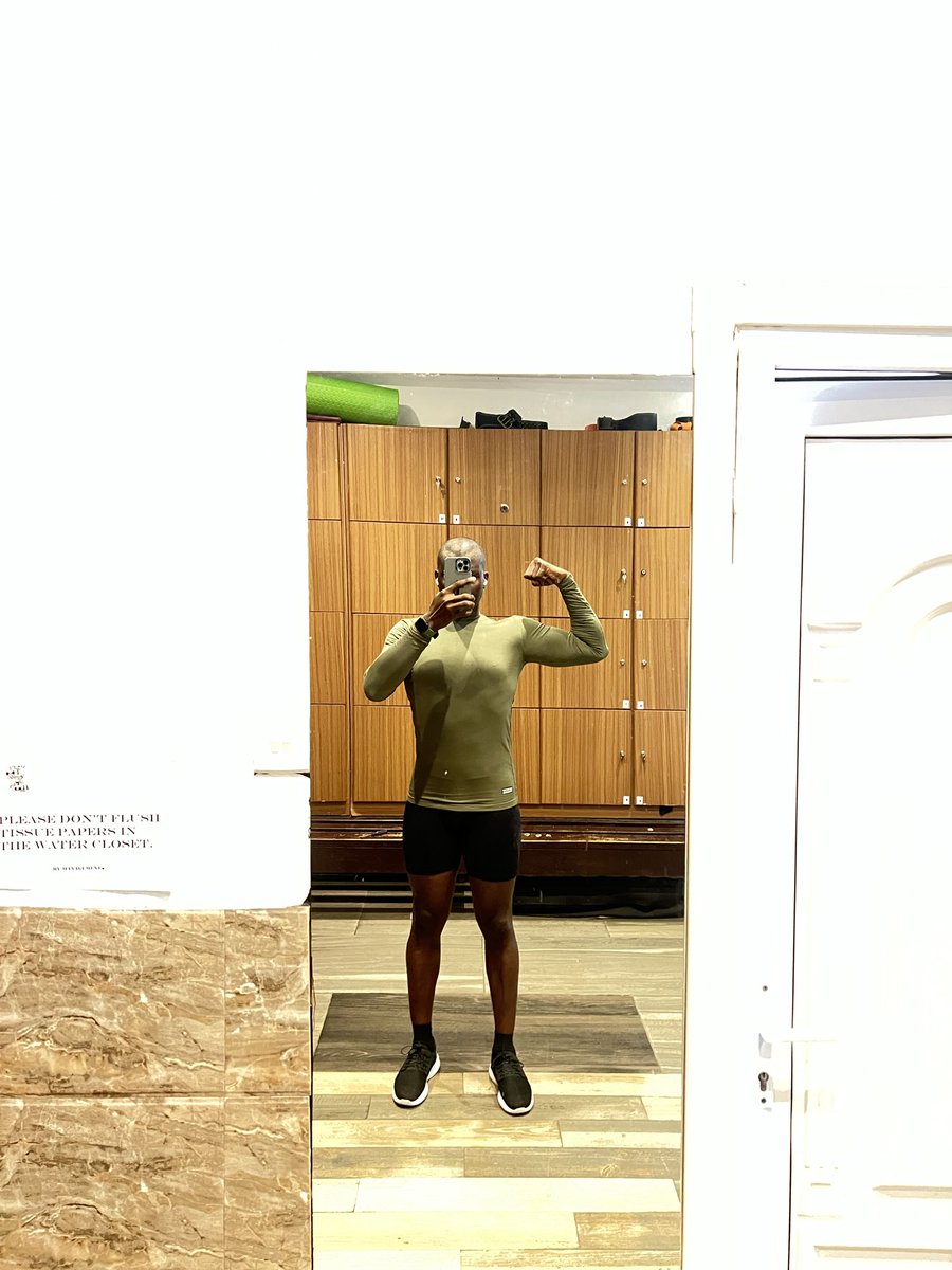 johnwright200's tweet photo. @whoistife_x Health is wealth✨ https://t.co/NTb2hOqcXo