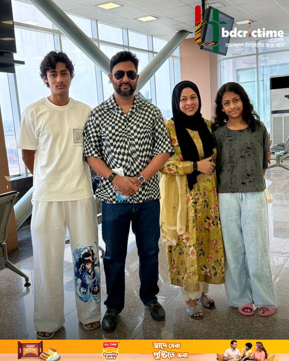 BDCricTime's tweet image. ক্রিকেট ব্যস্ততা শেষে পরিবারের সঙ্গে অবকাশে নাফিস ইকবাল

#BANvsPAK #BangladeshCricket #BDCricTime