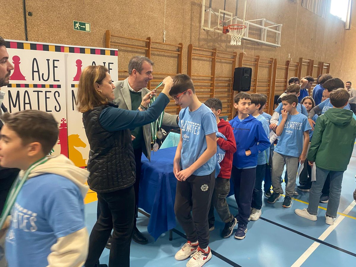 Colegio Irlandesas Loreto tweet media