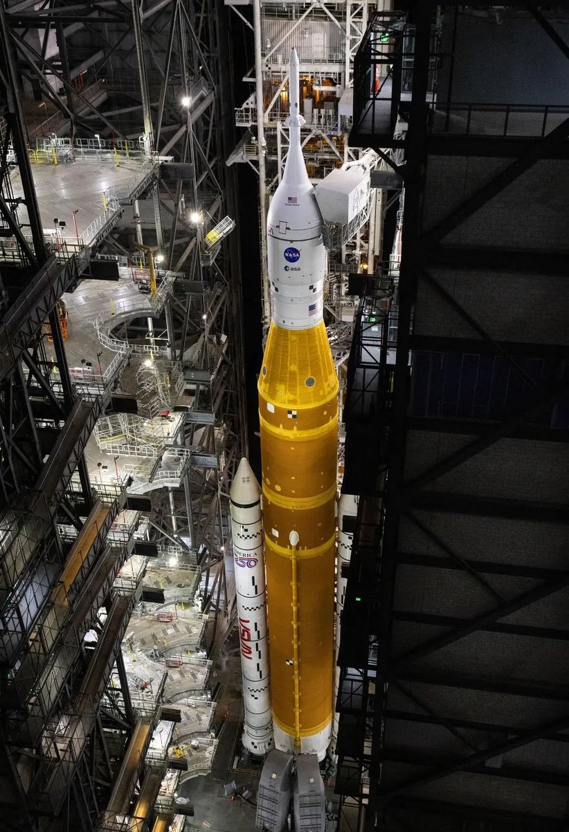 Airbus Space tweet media