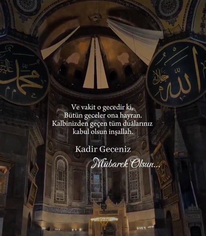 ercancelenn's tweet photo. Kadir gecesi bin aydan daha hayırlıdır. 
Melekler ve Rûh (Cebrâil) o gecede, Rab’lerinin izniyle her türlü iş için iner de iner. O gece, tan yeri ağarıncaya kadar süren bir selâmettir.

Kadr Sûresi 97/3-5

#KadirGecemizMübarekOlsun https://t.co/75eumHybK2