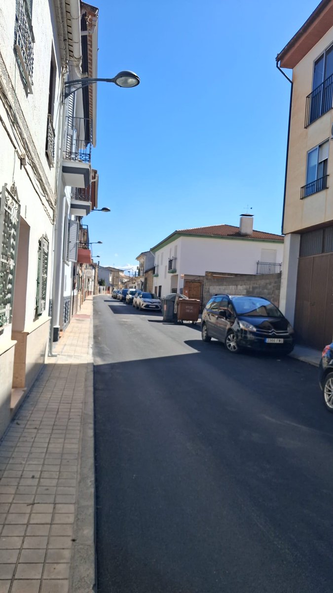 Aguasvira's tweet photo. Con cargo al Plan de Inversiones de Mejora de Infraestructuras Hidráulicas que promueven el CVSE y Aguasvira con la colaboración del Ayuntamiento de #SantaFe, finalizan las obras de renovación de la red de abastecimiento.📍Camino de Santa Fe (El Jau)

Inversión 58.714,04 euros https://t.co/y3v2OhhwZW