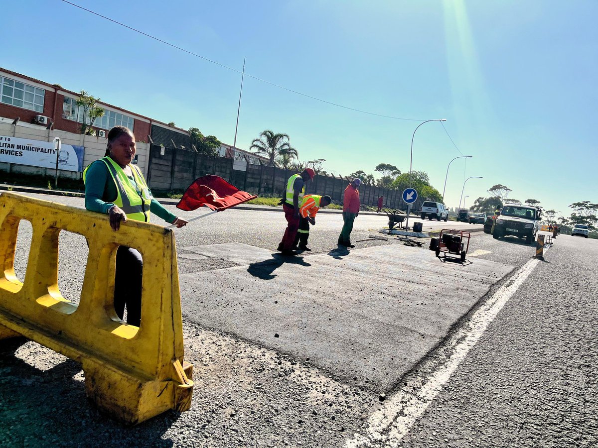 Buffalo City Metro Municipality tweet media