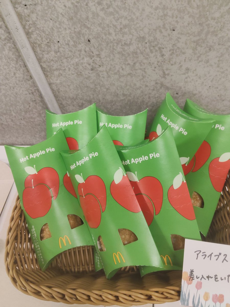 ςиμςε tweet media