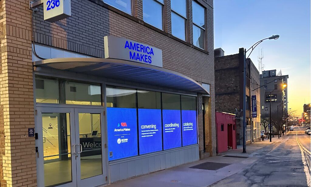 Michael Petch tweet media