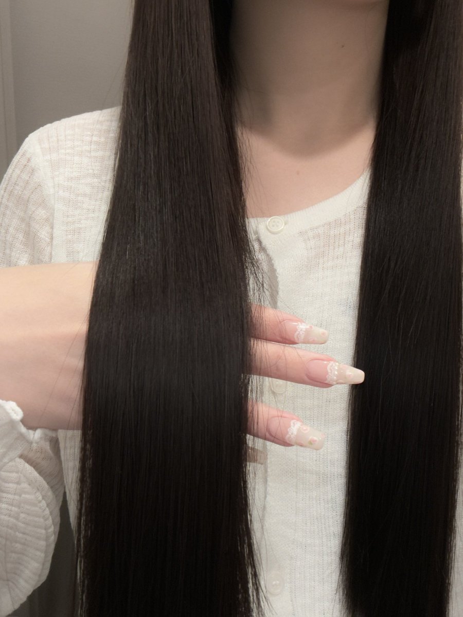 𝐭____𝐜𝐡𝐚𝐧𝐬 tweet media