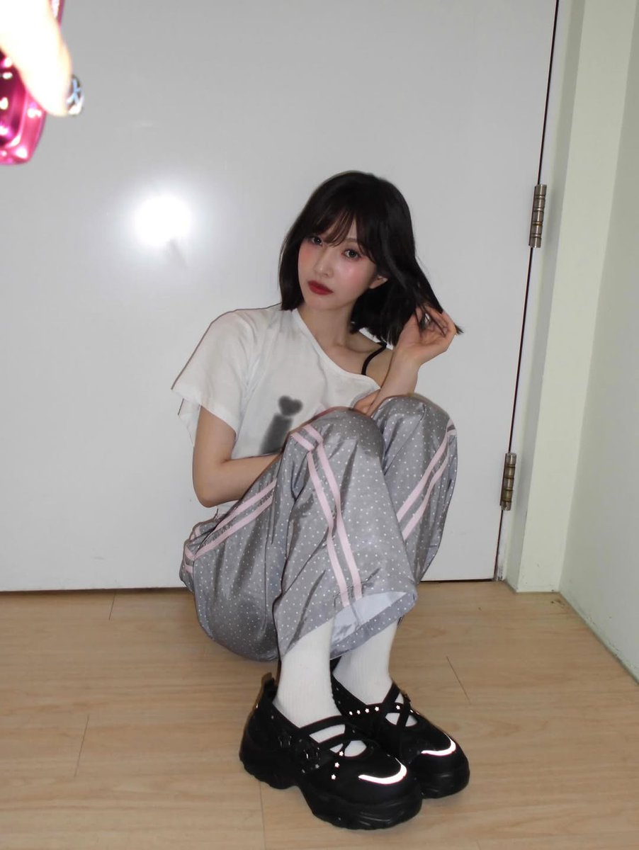 JOYREVEDIVE's tweet photo. 260316 JOY INSTAGRAM 
#조이 #JOY https://t.co/XmdROCzJe6