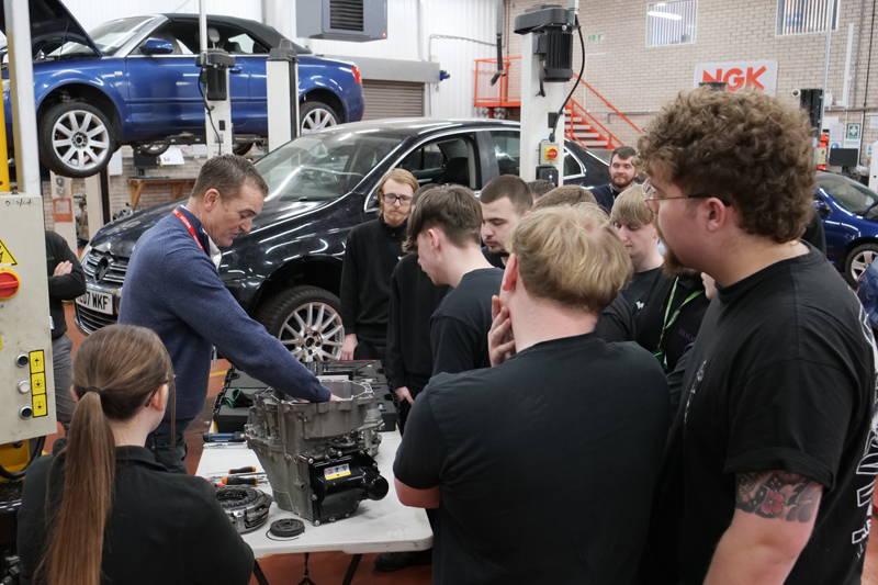 PMF Magazine tweet media