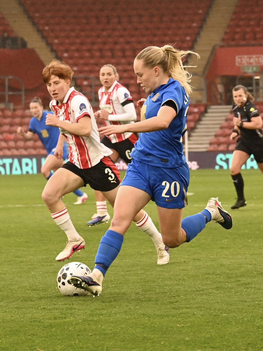 Laura Burton tweet media