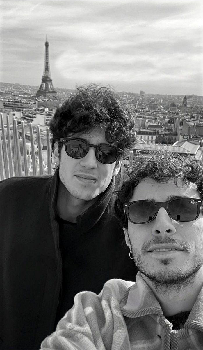 Emanuela | SOLO UNA FOLLIA tweet media