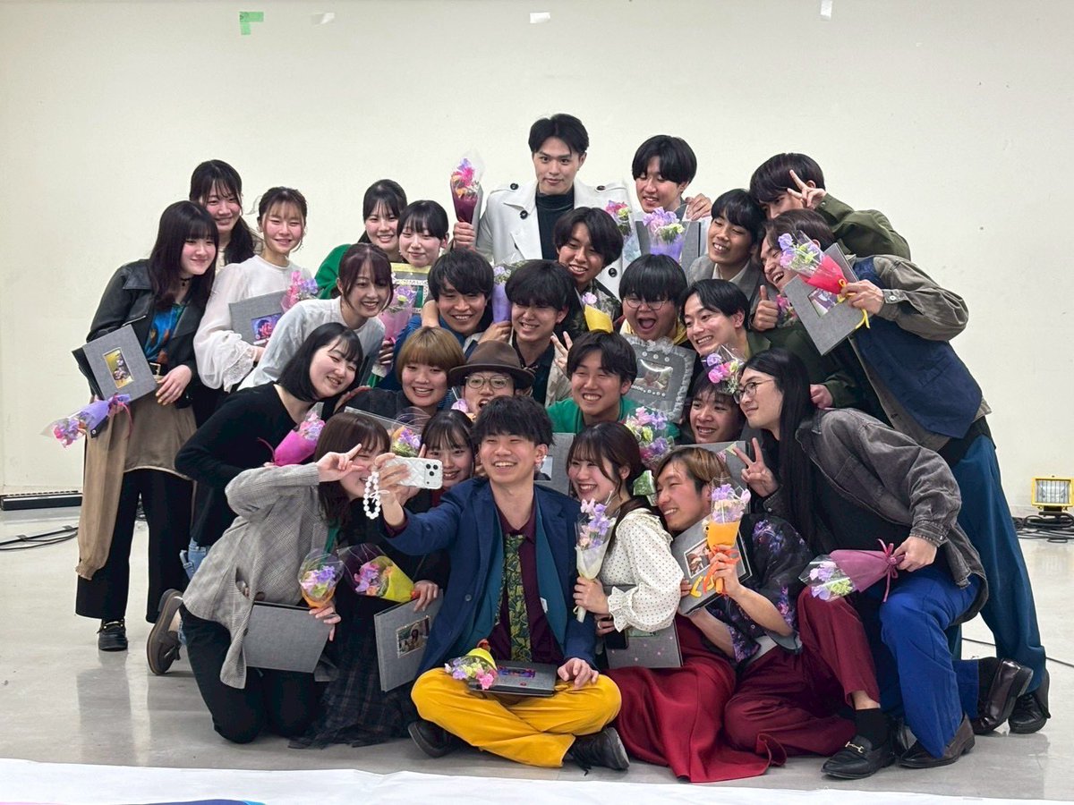 DooWop_tsukuba's tweet photo. 【ライブ情報】
3月13日〜15日に、卒業パーティー・卒業ライブを行いました✨

doo-wopを今まで盛り上げてくれた卒業生のみなさま、ご卒業おめでとうございます‼️
卒業生の皆様の今後のご活躍を、在校生一同心よりお祈りしております🌸 https://t.co/N3ygWgs12U