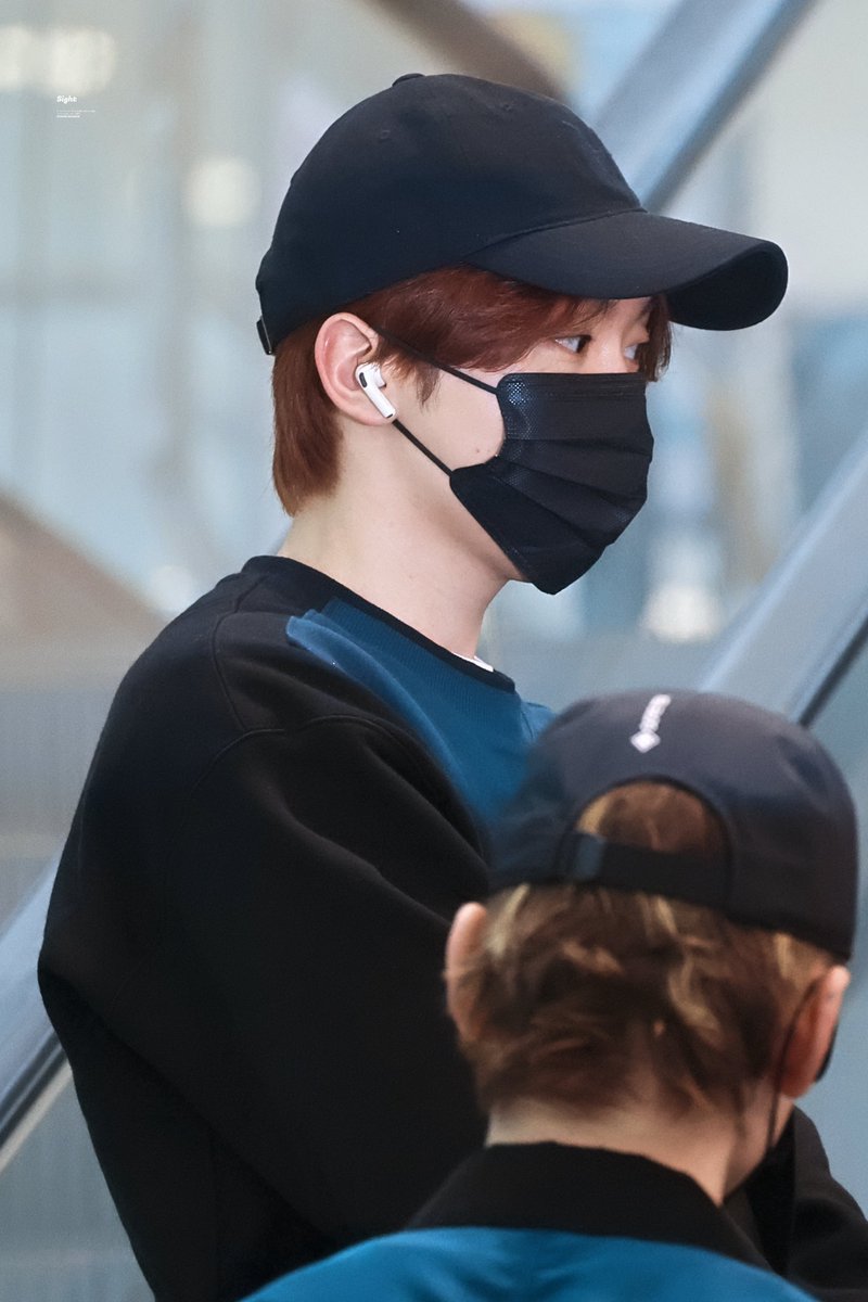 𝑠𝑖𝑔ℎ𝑡 tweet media