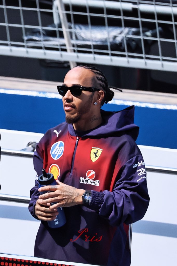 Pris/プリー tweet media