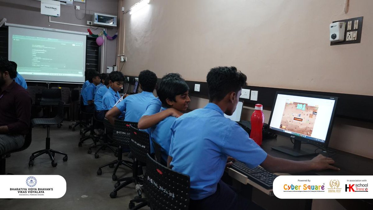 Cyber Square - AI & Robotics for Schools tweet media