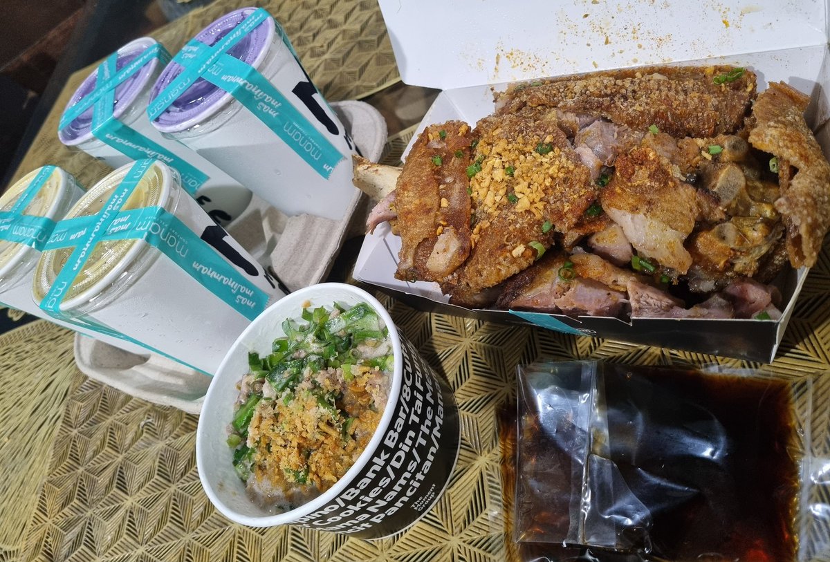 xelesteganda's tweet image. #Manam #CrispyPata #GisingGising #UbeSago #MangoPomeloSago