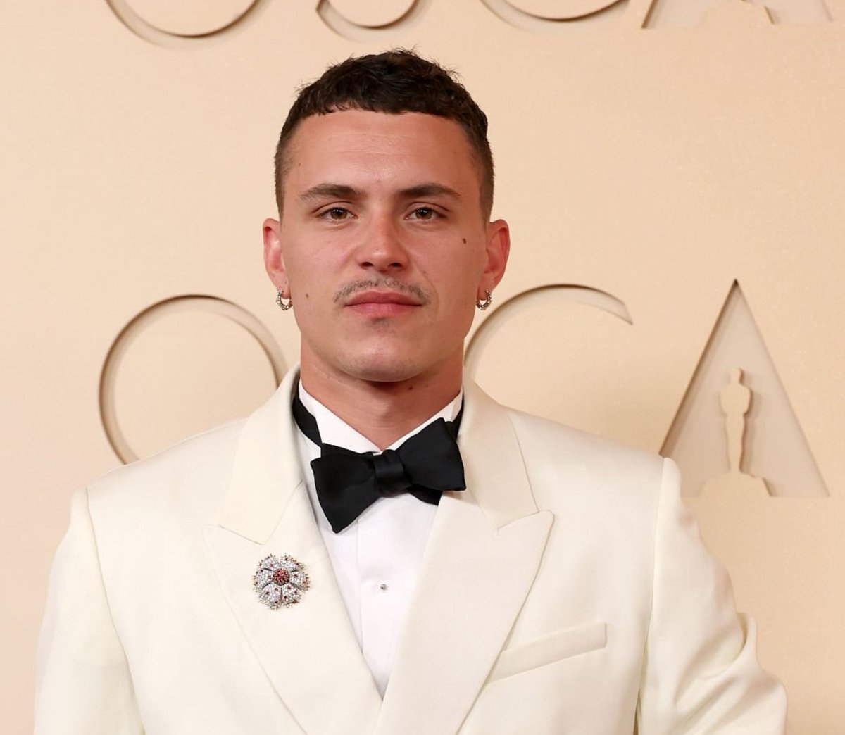 PreviouslySerie's tweet image. #Élite #ÉliteNetflix

🔴NOVEDAD🔴

Solo la élite acude a los #Oscars. Los dos actores protagonistas coinciden de nuevo juntos en la edición 98 de los premios #Oscar.

Ander y Patrick❤️