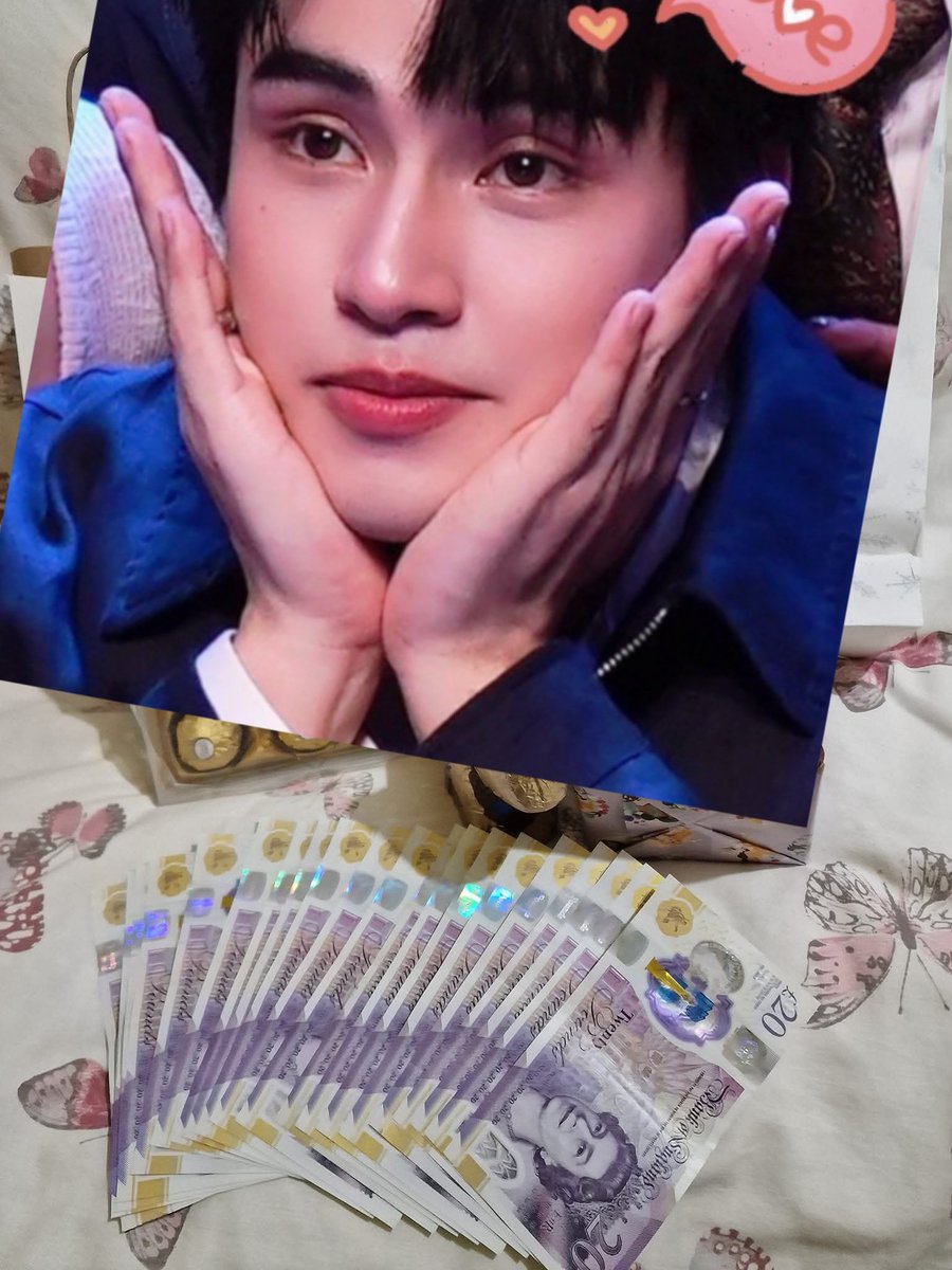 ผลประกอบการ Mother's day เมื่อวานแม่มีเงินซื้อ merchandise หนูแล้วลูก
#poompps