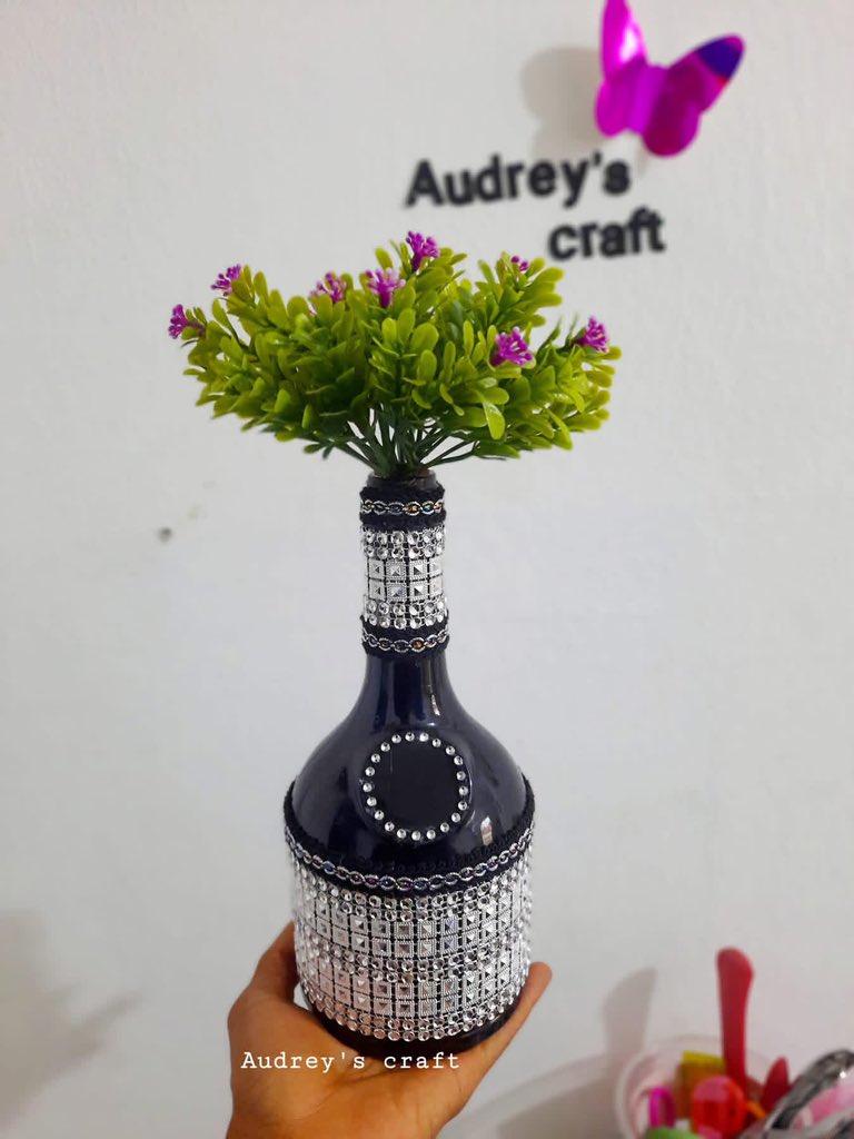 Audreys_Crafts's tweet photo. If waste can be this beautiful, imagine what we can become.😊

Crafted by @audreys_craft https://t.co/pnjlREXm8R