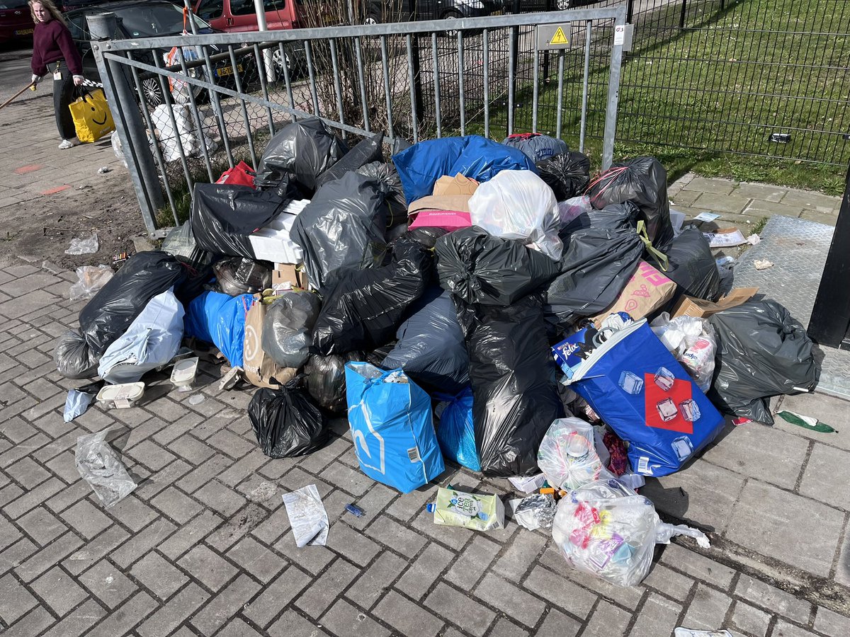 Afvaldumping Hengelo tweet media