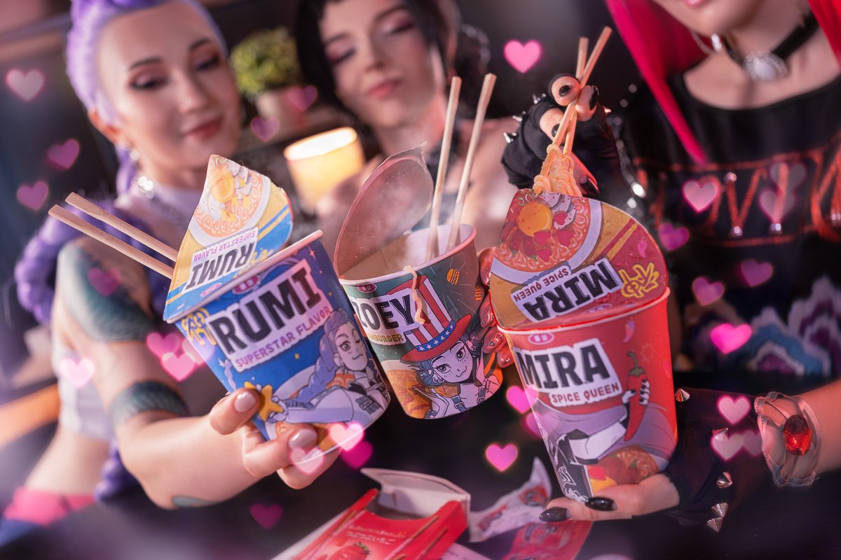 Ari.Anna_cosplay tweet media