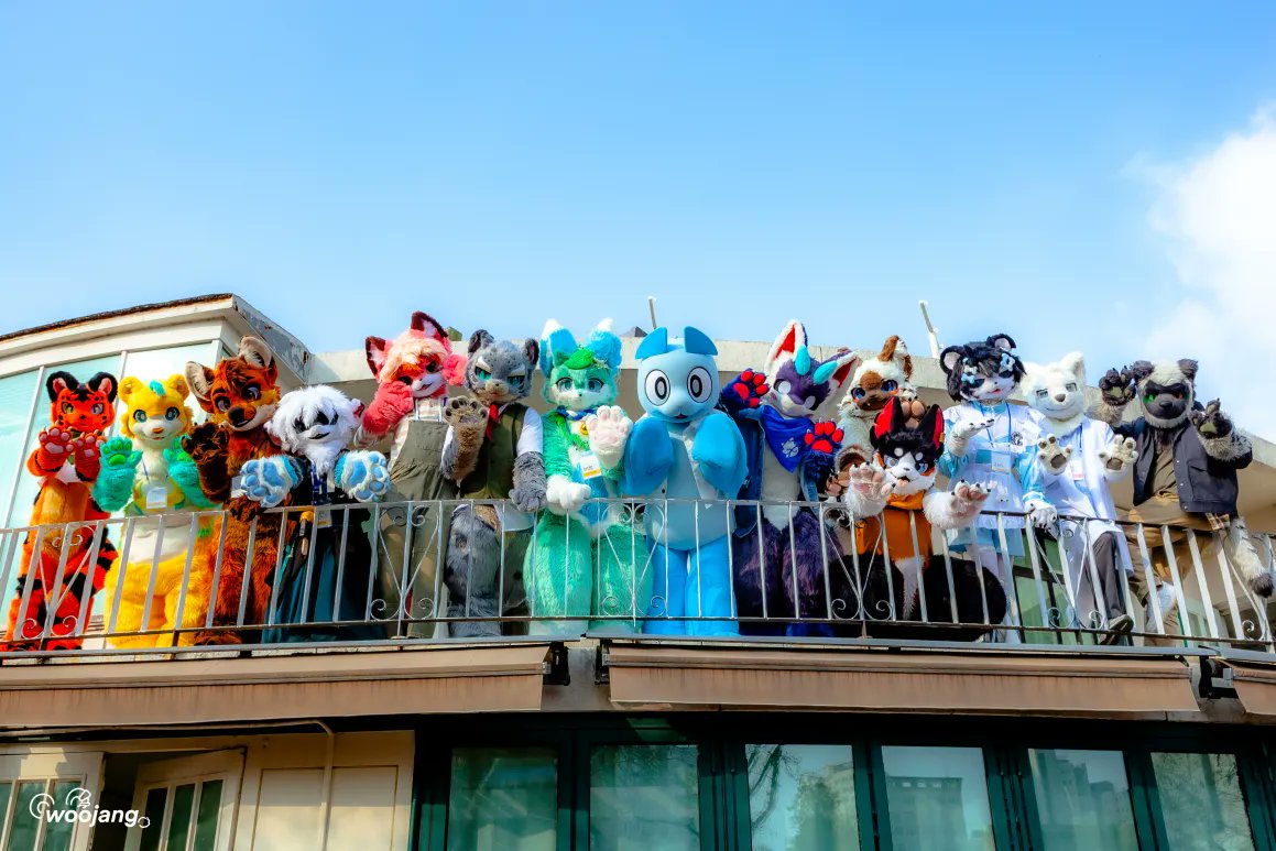 설딘이 | 퍼슈트 tweet media