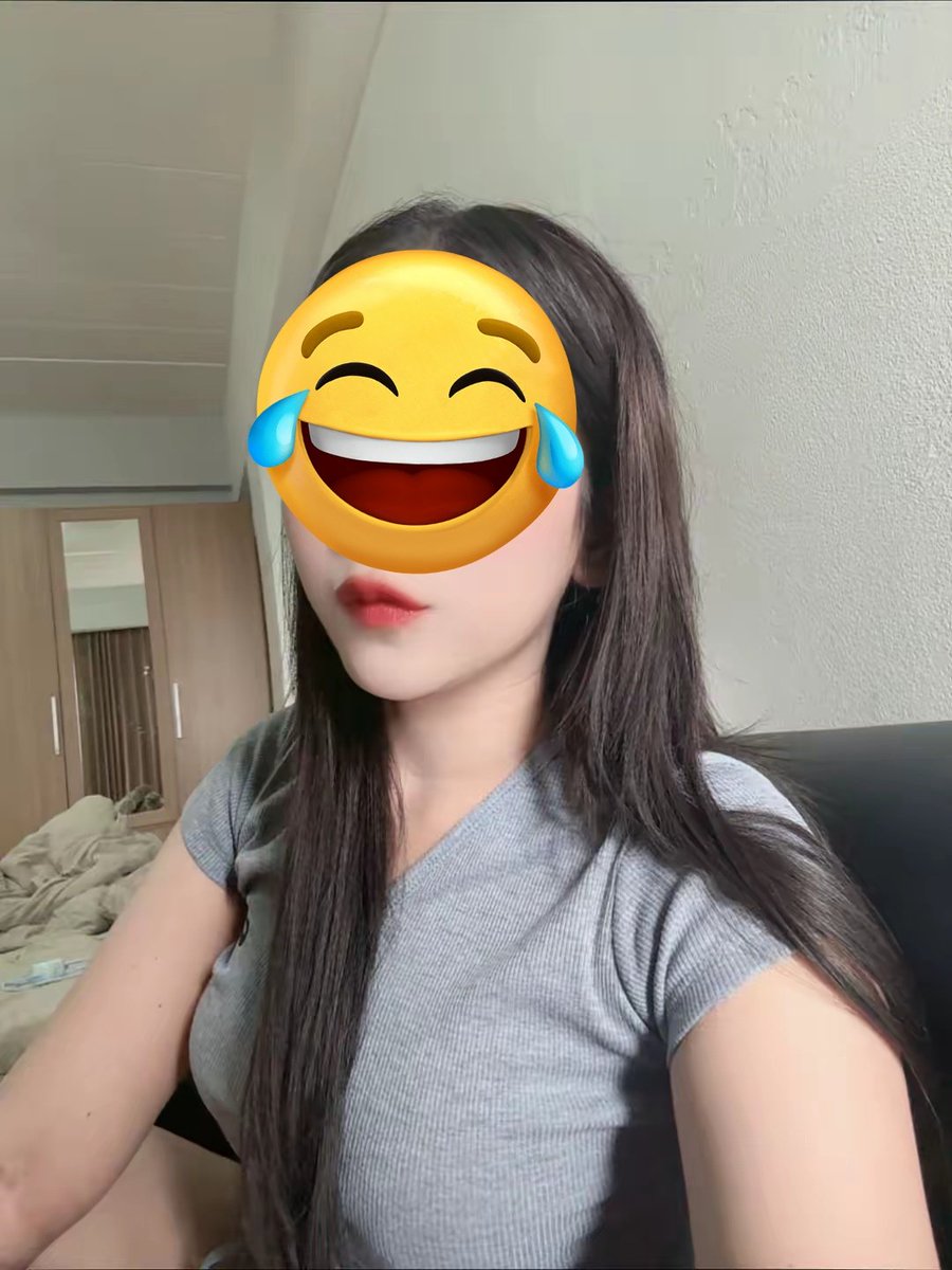 Meghan tweet media