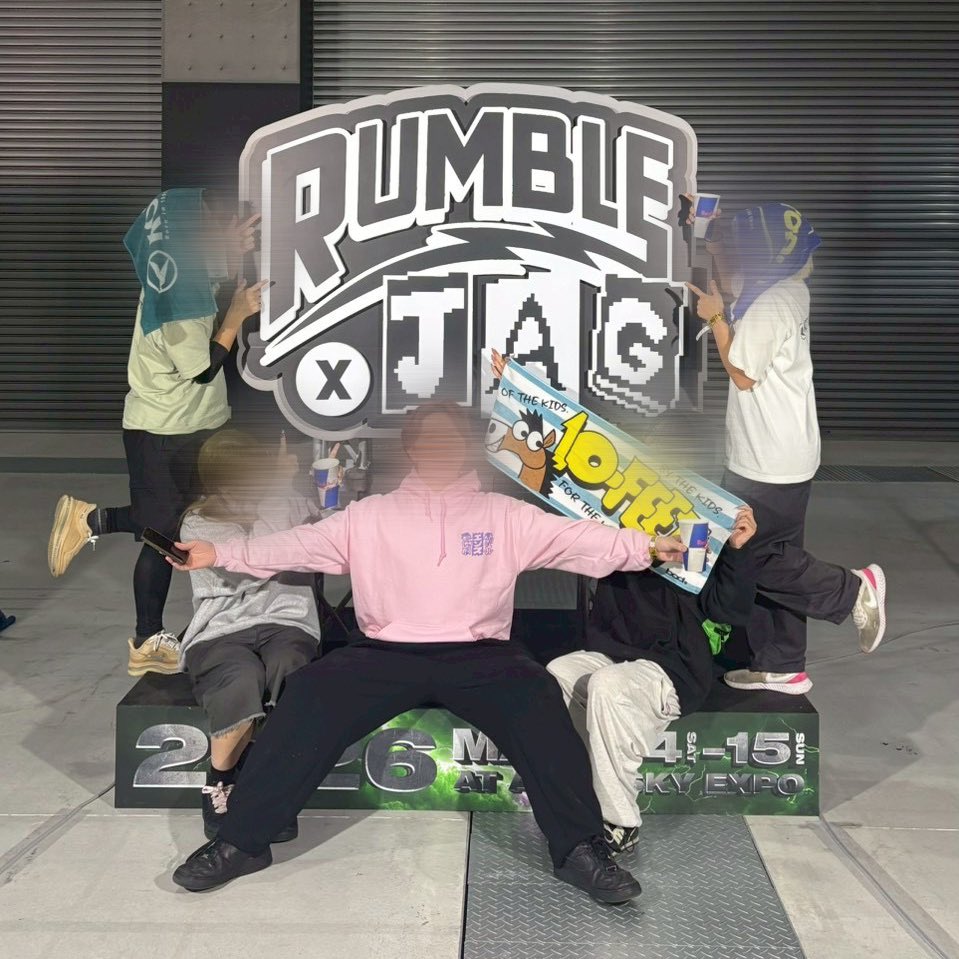 ナツミ tweet media