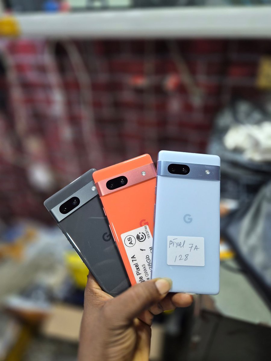 JAMES E • tweet media