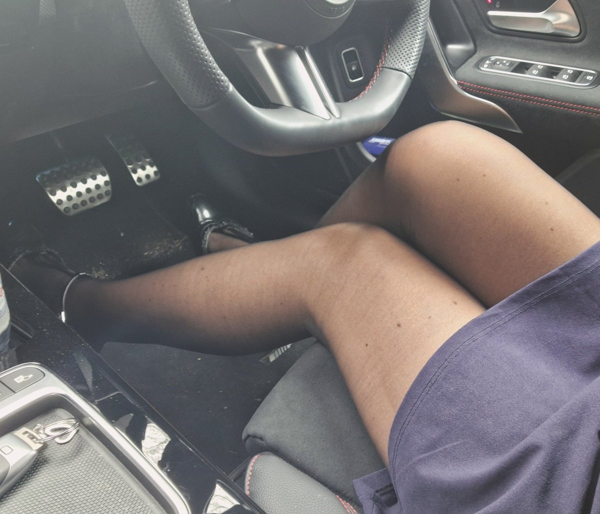 Miss Hot Pot tweet media