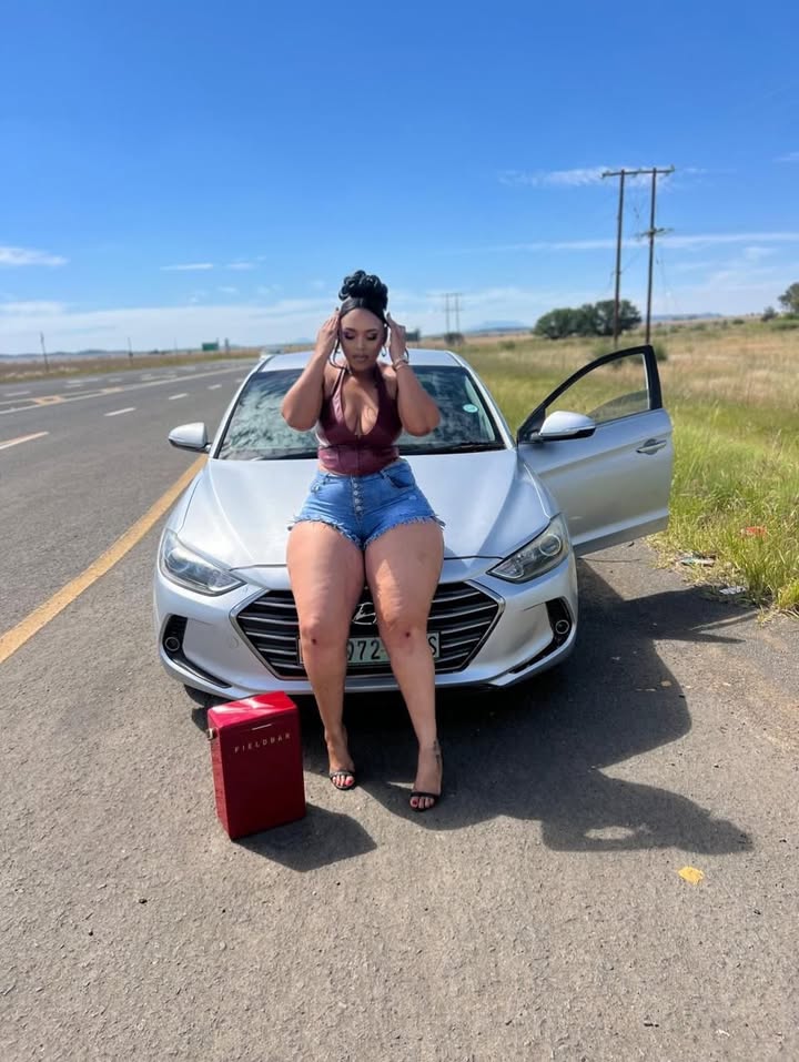 Field bar makes you look rich.  😭