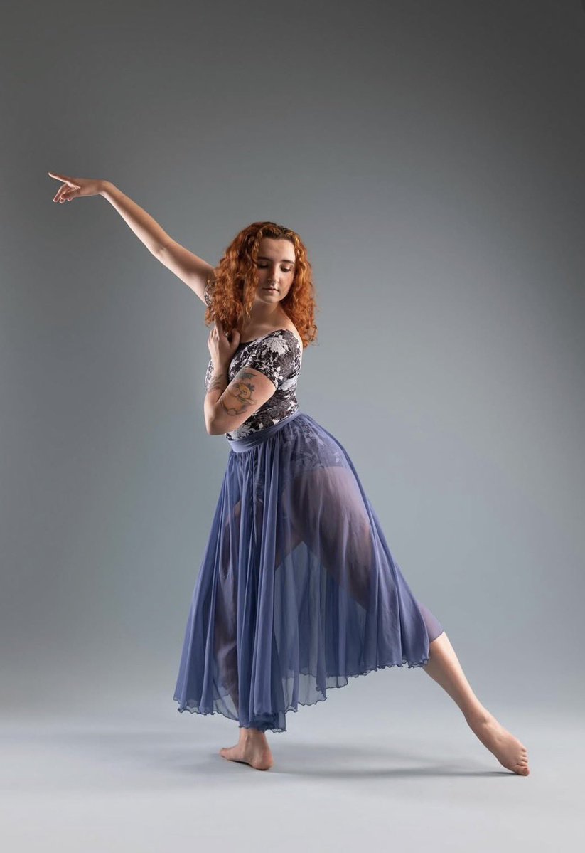 MoreMaezes tweet media