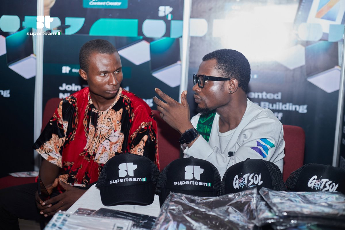 Decrypted tweet media