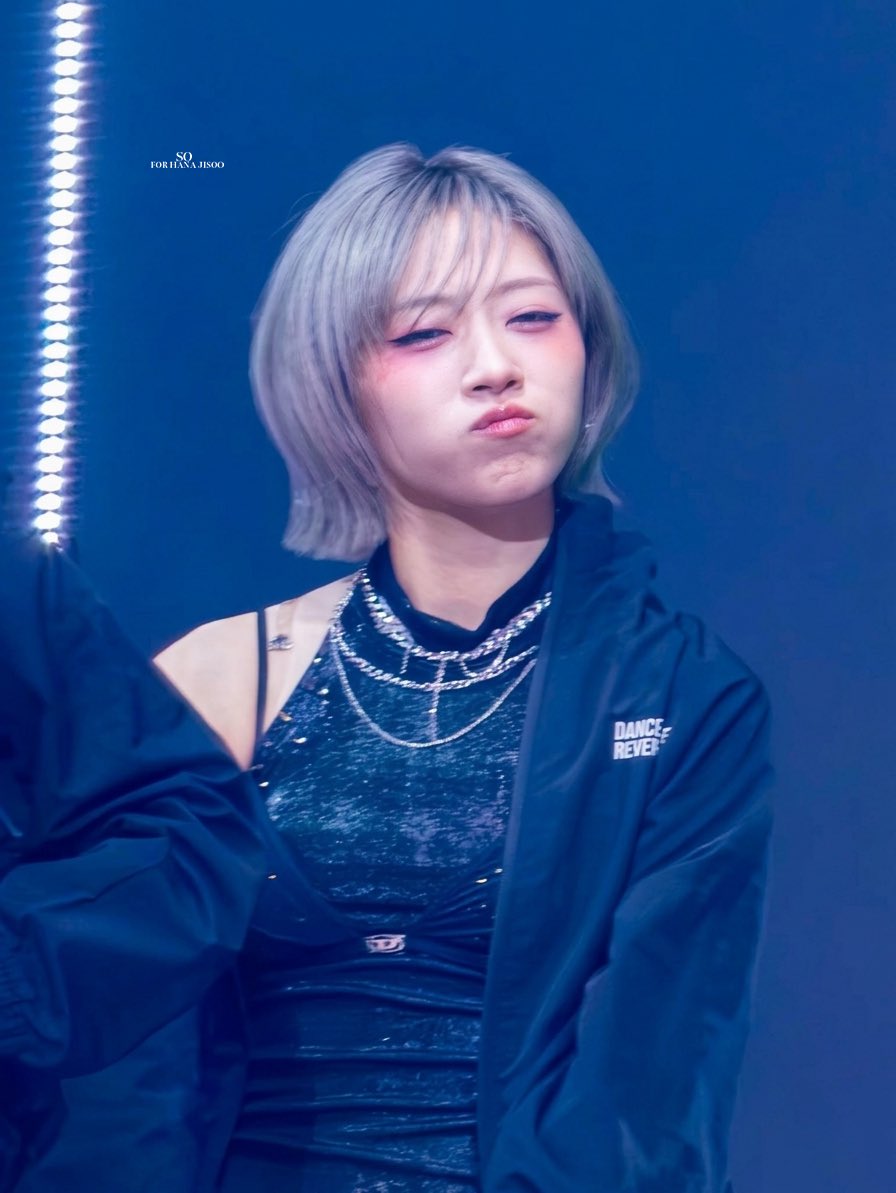 𝑺𝑶 tweet media